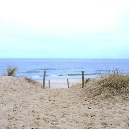 Modernes In Bansin , 200 M Zum Heringsdorf (Usedom)